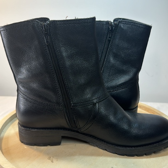 Naturalizer N5 Comfort Tynner Combat/Moto Black Leather Ankle Boots Size 6.5 W - Picture 5 of 9